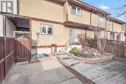 430 Cannington Close SW Calgary