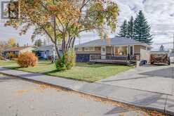 48 Thornlee Crescent NW Calgary