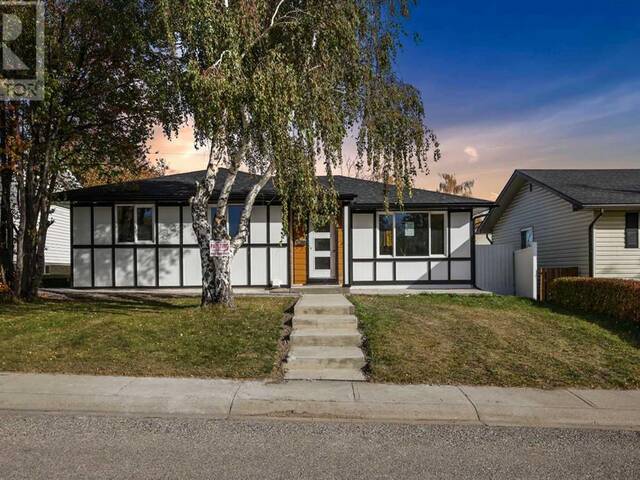 8020 Huntwick Hill NE Calgary