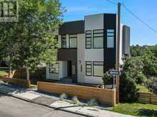 809 Drury Avenue NE Calgary