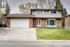 116 Valencia Road NW Calgary