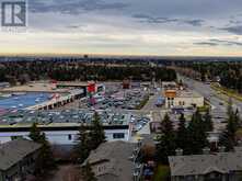 44, 10030 Oakmoor Way SW Calgary