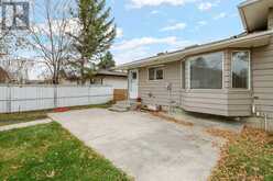 423 Queensland Circle SE Calgary