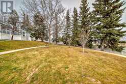 23, 28 Berwick Crescent NW Calgary