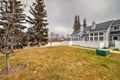 23, 28 Berwick Crescent NW Calgary