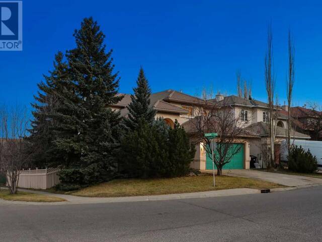 6 SIGNATURE Close SW Calgary Alberta