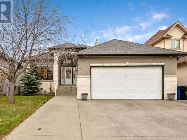 9 Simcrest Manor SW Calgary Alberta