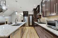 1611 19 Avenue NW Calgary