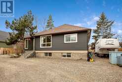 664 Royalite Way SE Diamond Valley