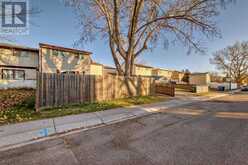 522 43 Street SE Calgary