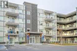 302, 80 Carrington Plaza NW Calgary