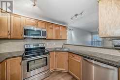 148, 54 Glamis Green SW Calgary