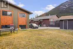 B, 133 Park Avenue Banff