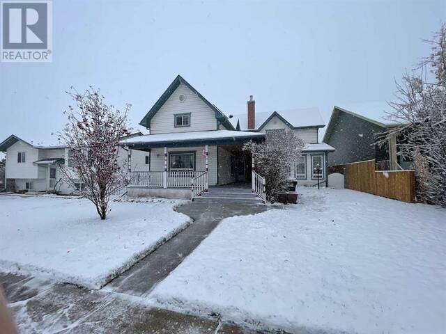 2130 19 Avenue Didsbury Alberta