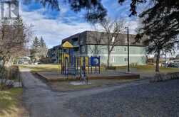 8208, 315 Southampton Drive SW Calgary