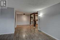 8208, 315 Southampton Drive SW Calgary