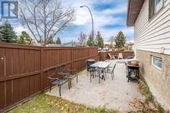 7002 54 Avenue NW Calgary