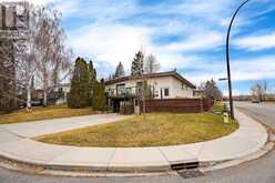 7002 54 Avenue NW Calgary