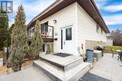 7002 54 Avenue NW Calgary