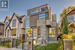 129 10 Avenue NW Calgary