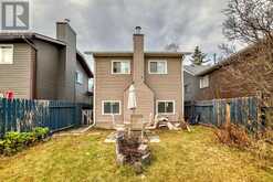 16 Taraglen Road NE Calgary