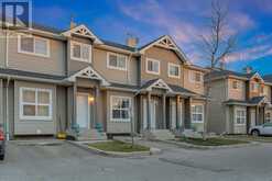 5503, 111 tarawood Lane NE Calgary