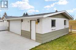 4001 Silverthorn Road Olds