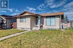 43 Castleridge Way NE Calgary