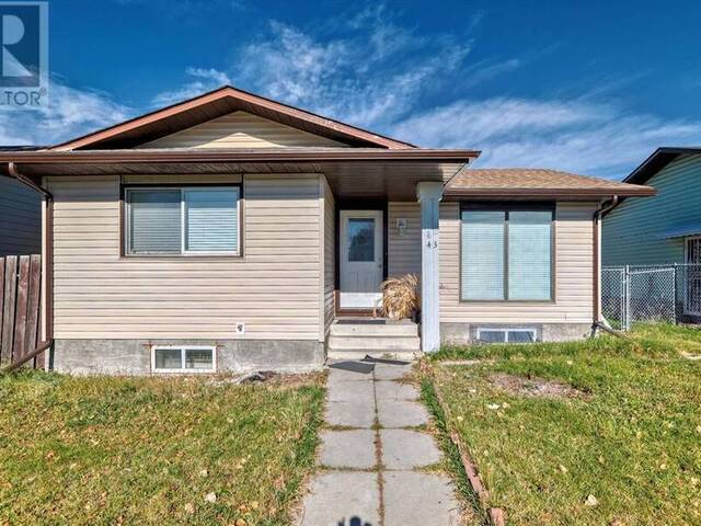 43 Castleridge Way NE Calgary