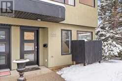 2002 35 Avenue SW Calgary