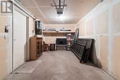 2002 35 Avenue SW Calgary