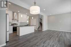 199 Silver Spruce Grove SW Calgary