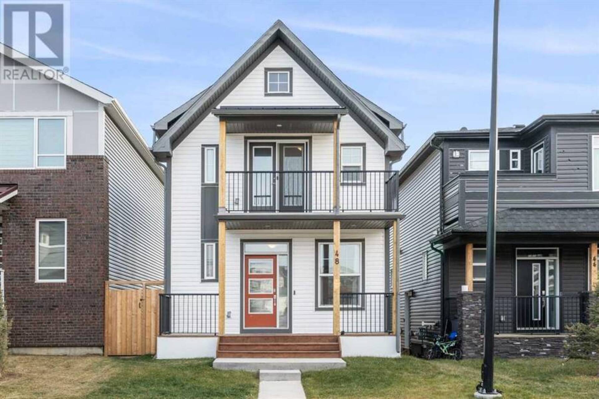 48 Howse Heights NE Calgary