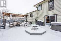 424 Flett Drive NE Airdrie