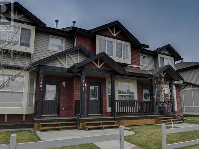 1202, 2066 Luxstone Boulevard SW Airdrie