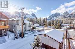 4 (SW), 833 6th Street Canmore