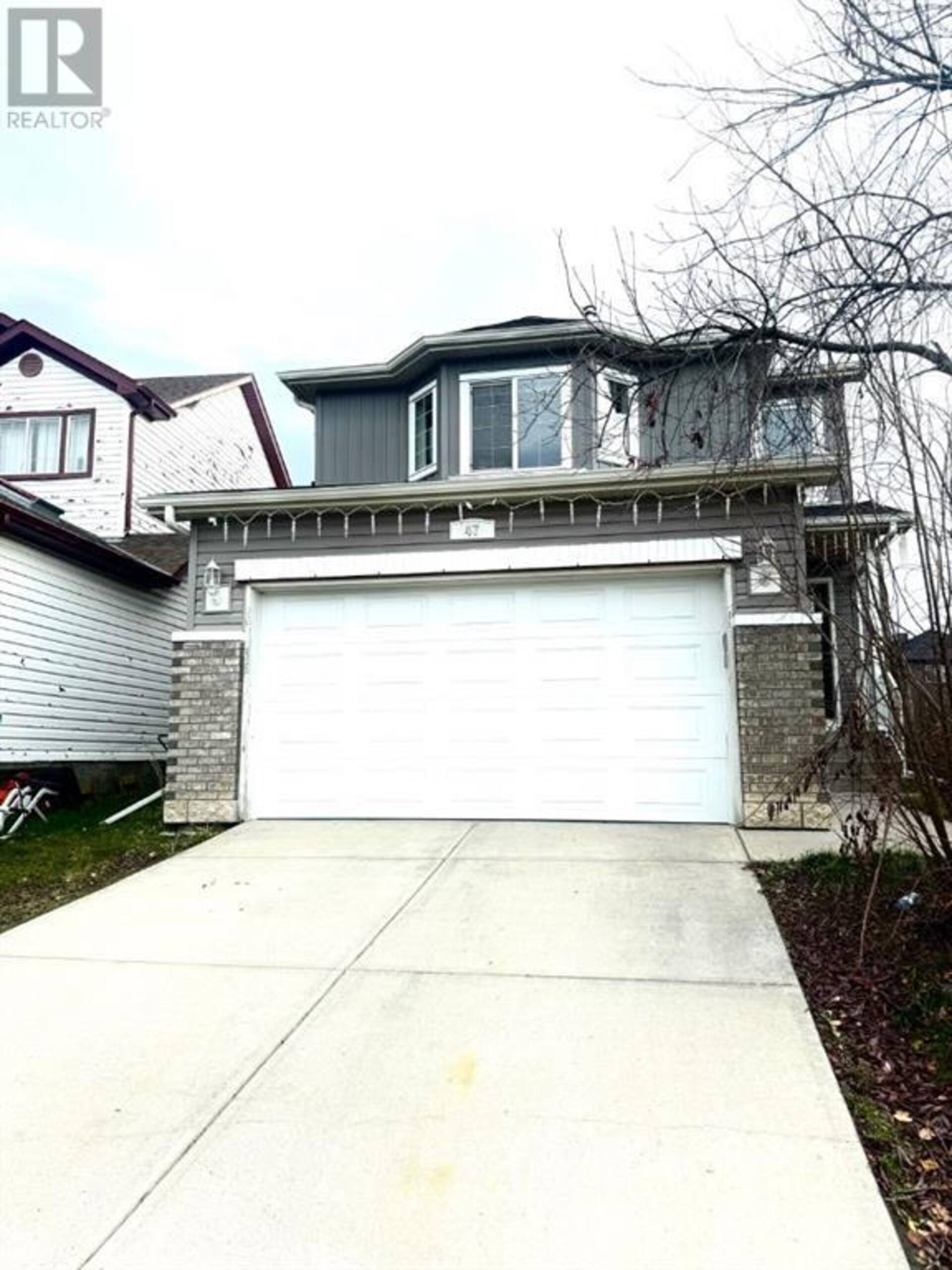 47 SADDALEBACK Way NE Calgary