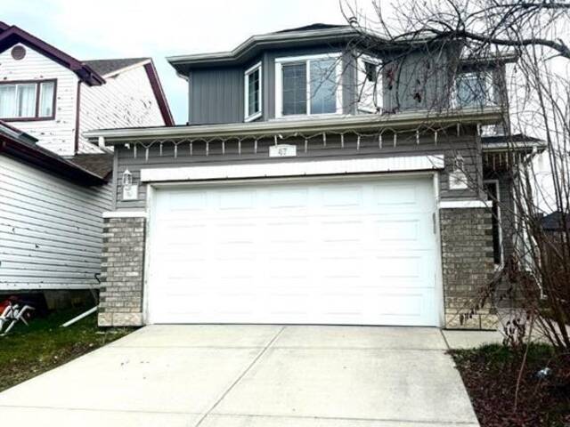 47 SADDALEBACK Way NE Calgary Alberta