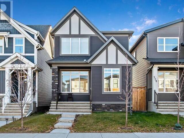 532 Belmont Heath SW Calgary