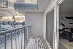 6, 4503 75 Street NW Calgary