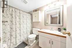 787 Kingsmere Crescent SW Calgary