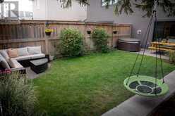 538 53 Avenue SW Calgary