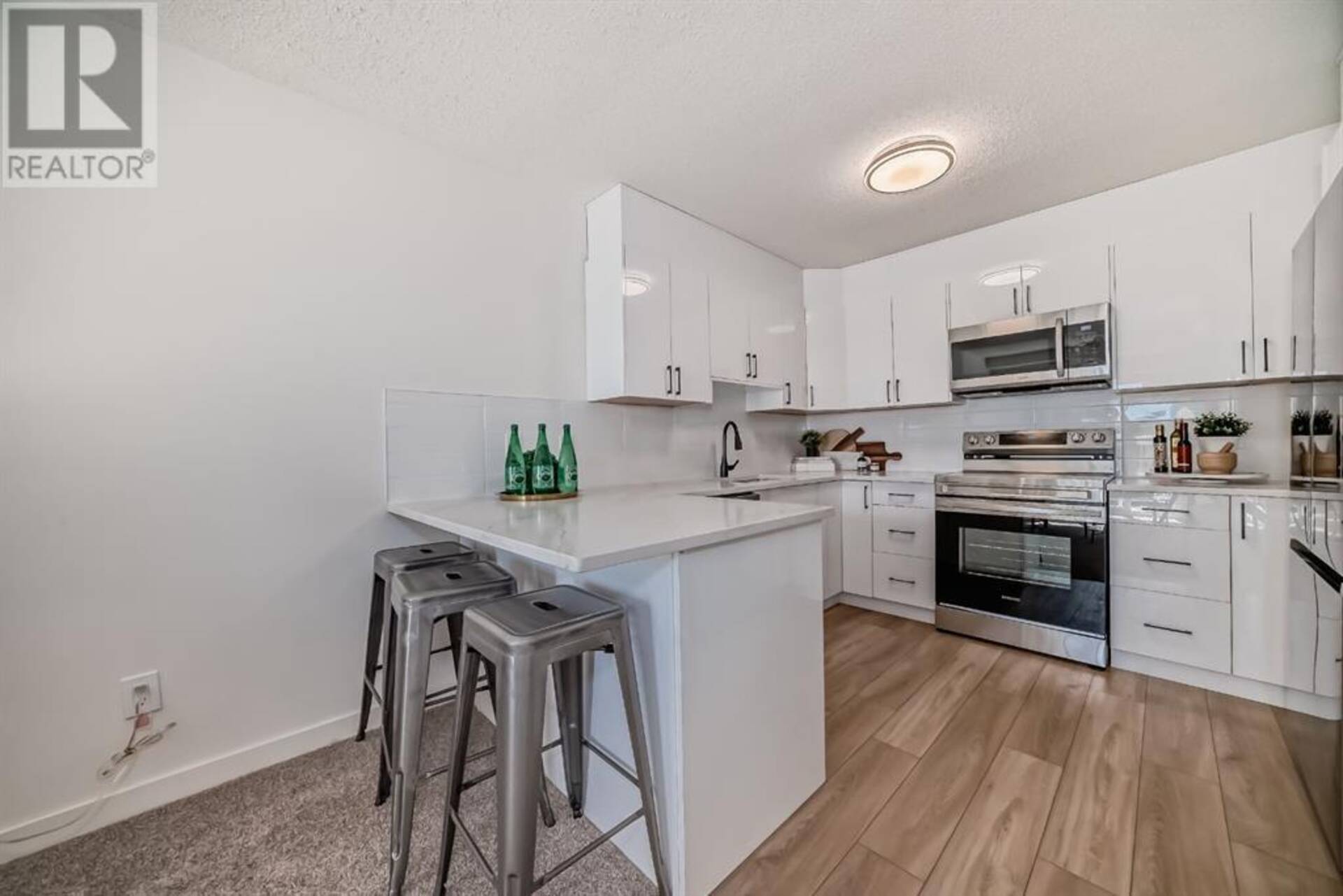 138, 3015 51 Street SW Calgary