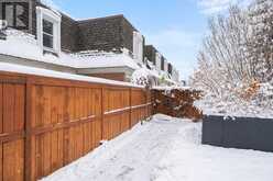 152, 330 Canterbury Drive SW Calgary