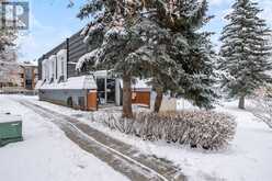 152, 330 Canterbury Drive SW Calgary