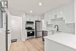 928 16 Street NE Calgary