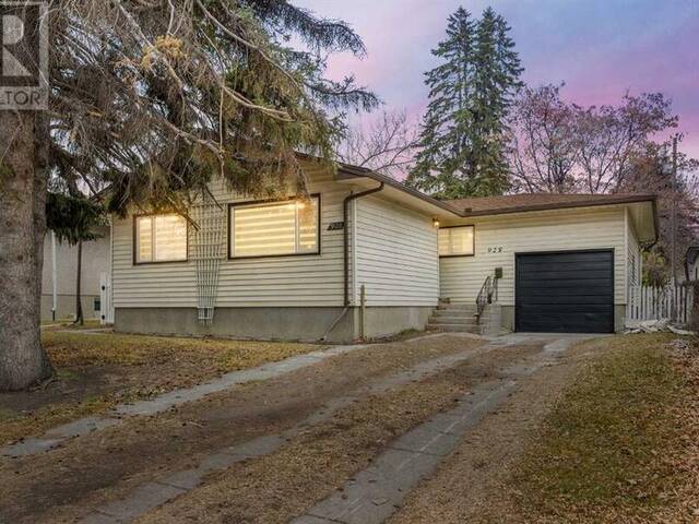 928 16 Street NE Calgary