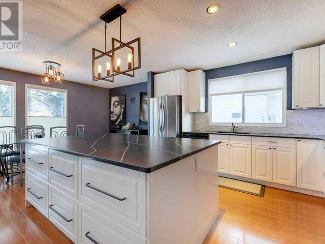 8203 Ranchview Drive NW Calgary Alberta