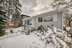 6011 Bowwater Crescent NW Calgary