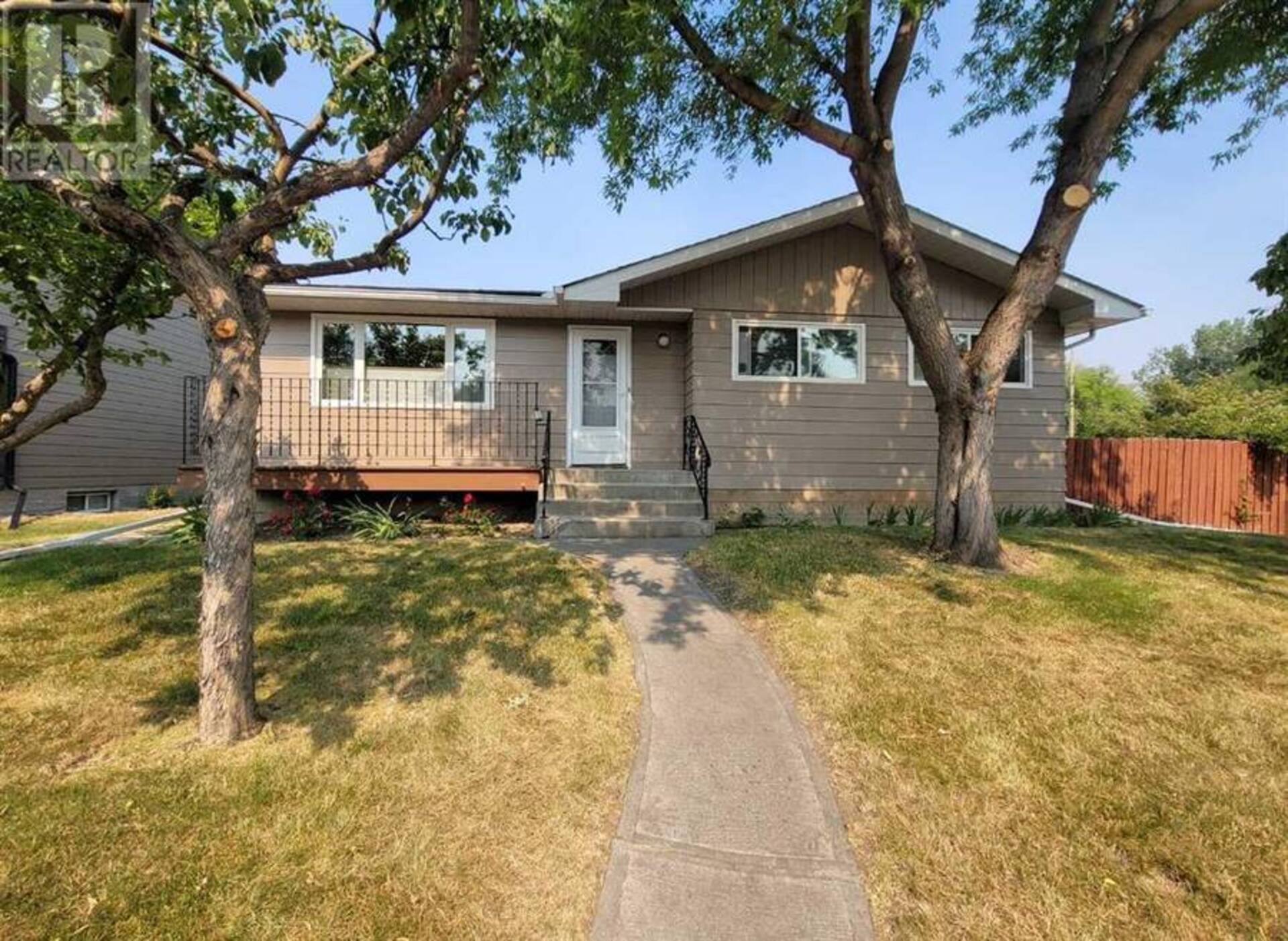 10216 Maplecreek Drive SE Calgary